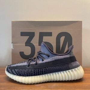 Yeezy Boost 350 V2 Carbon